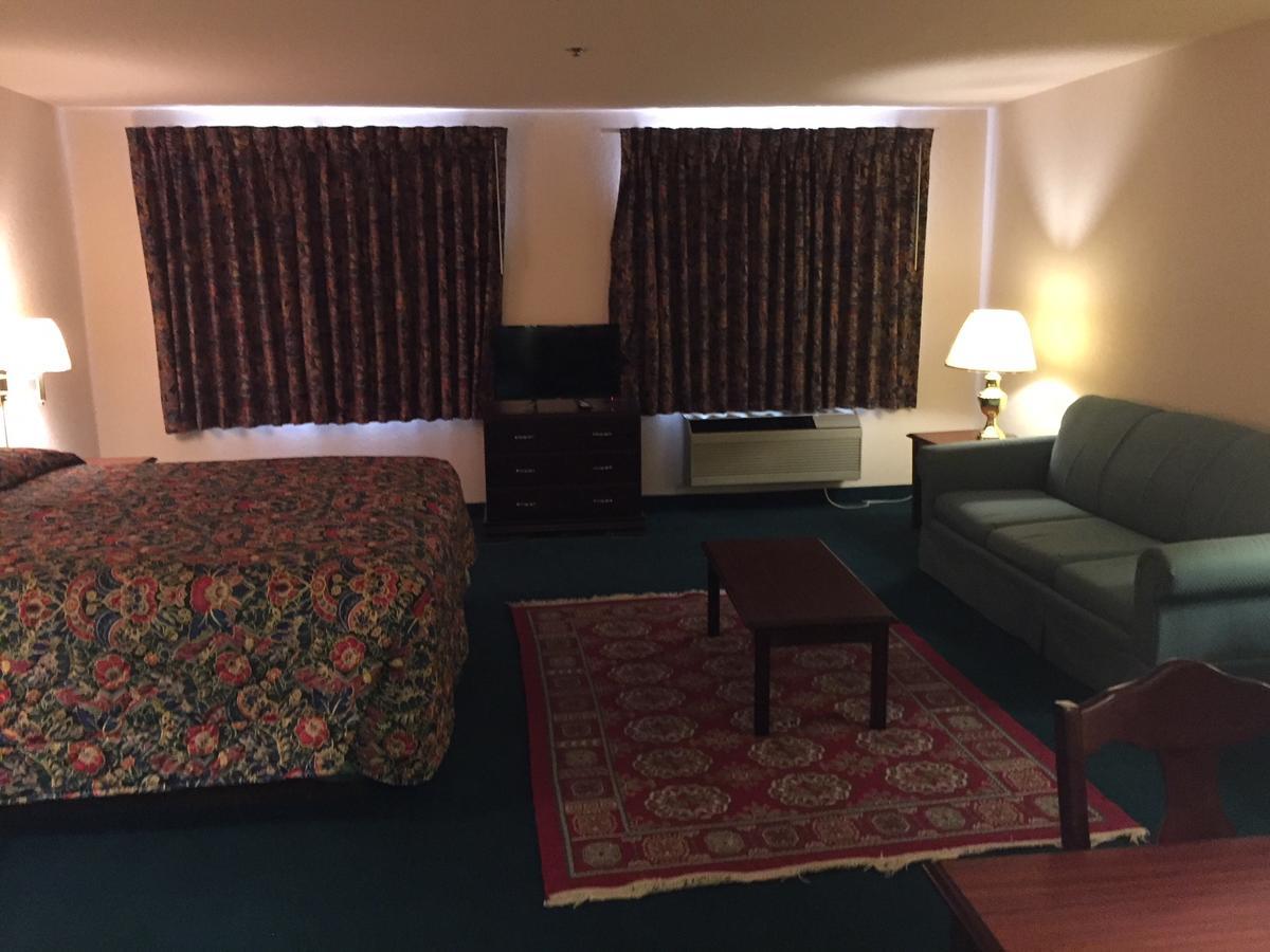 Haven Inn & Suites モンロー エクステリア 写真